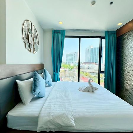 The Astra Condo 2 Bedrooms By Ping チエンマイ エクステリア 写真