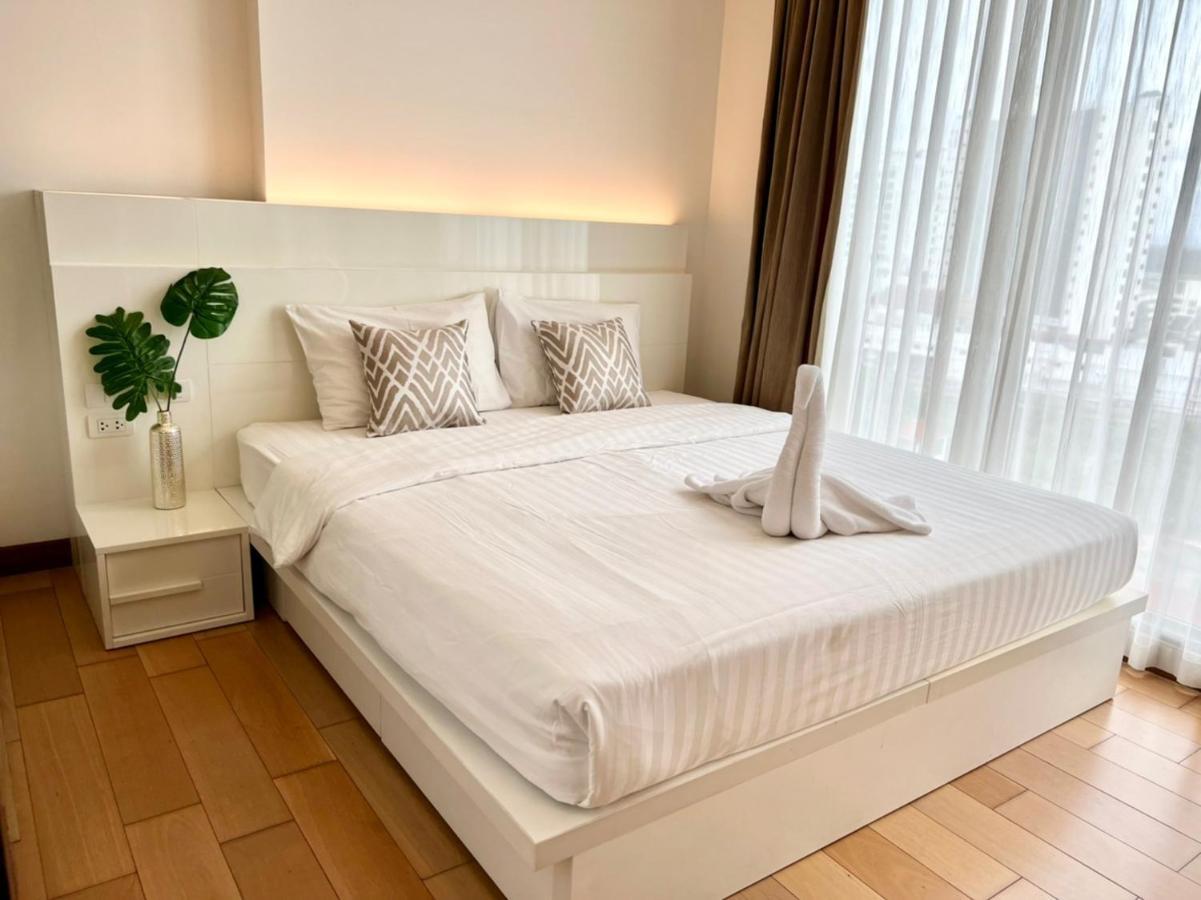 The Astra Condo 2 Bedrooms By Ping チエンマイ エクステリア 写真