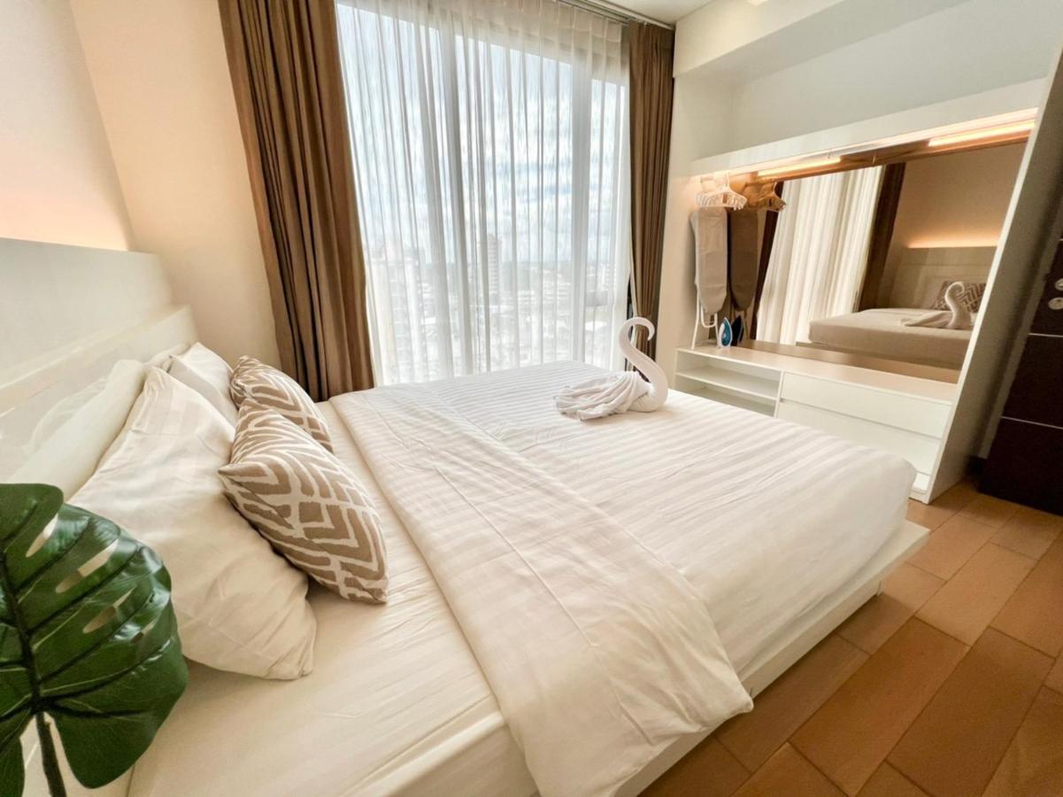 The Astra Condo 2 Bedrooms By Ping チエンマイ エクステリア 写真